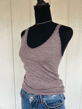 Beyond The Radar Brown Lace Trim Tank Top Medium Fitted Basic